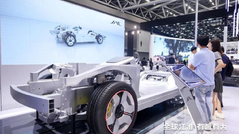 江淮全域线控智慧底盘，引领汽车底盘的“二次革命”