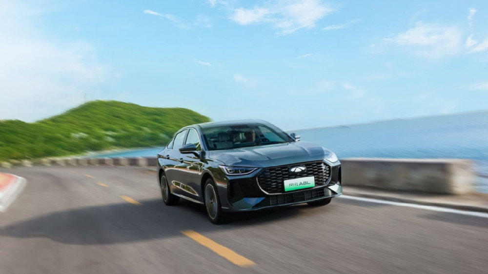 奇瑞风云A8L的五个细节，让你重新认识插混家轿 | 电动势