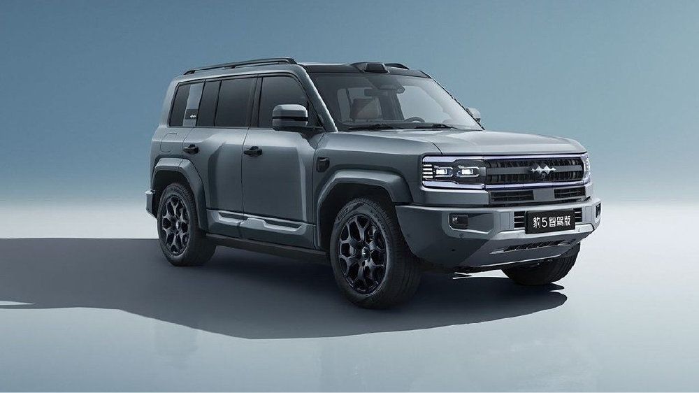 25万级硬派SUV 坦克400 VS 方程豹豹5 谁更值得入手？