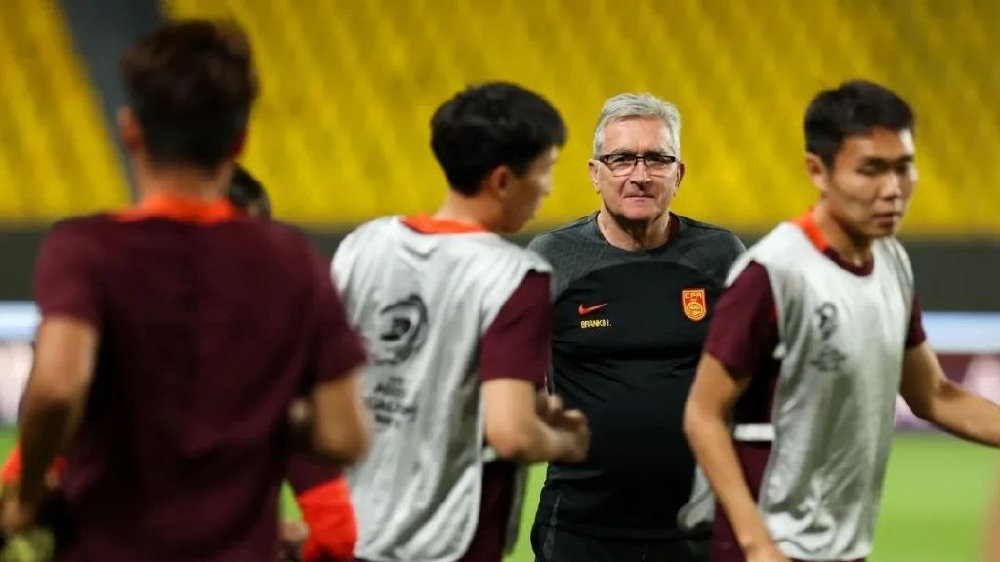 国足攻防两端，伊万都要费点心思