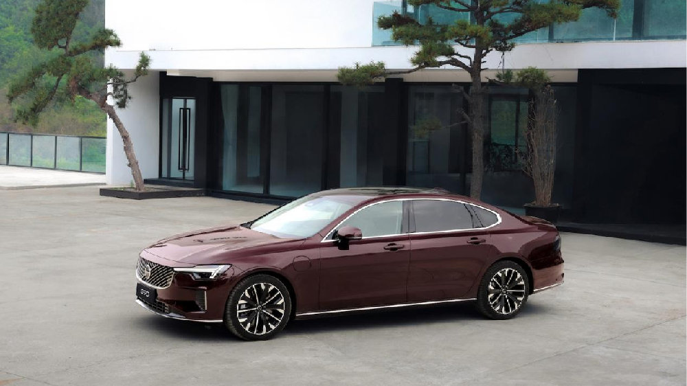 C级旗舰B级价格，原来沃尔沃全新S90是这样一台车？