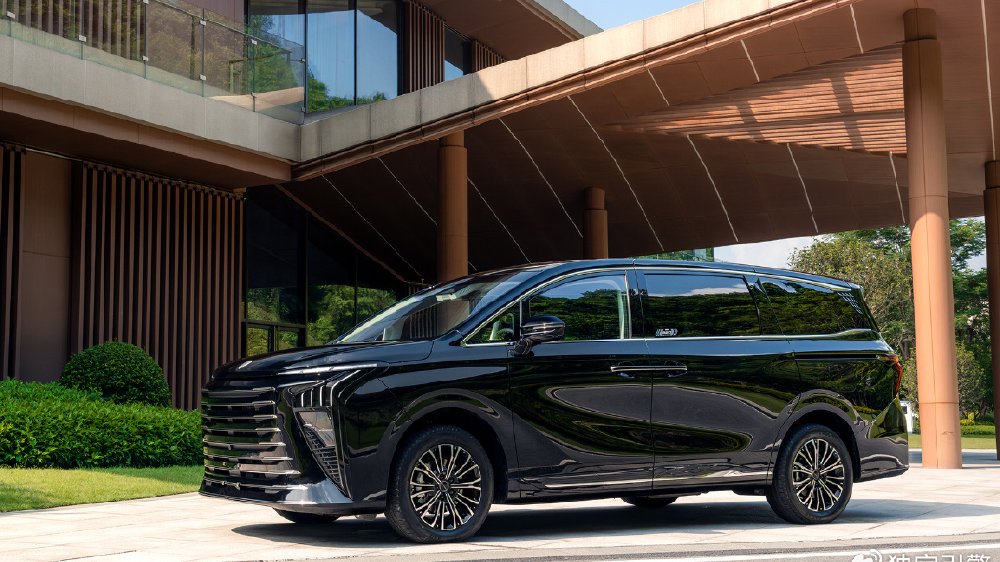 20万级家用MPV！星海V9越享系列和比亚迪夏，谁更适合？