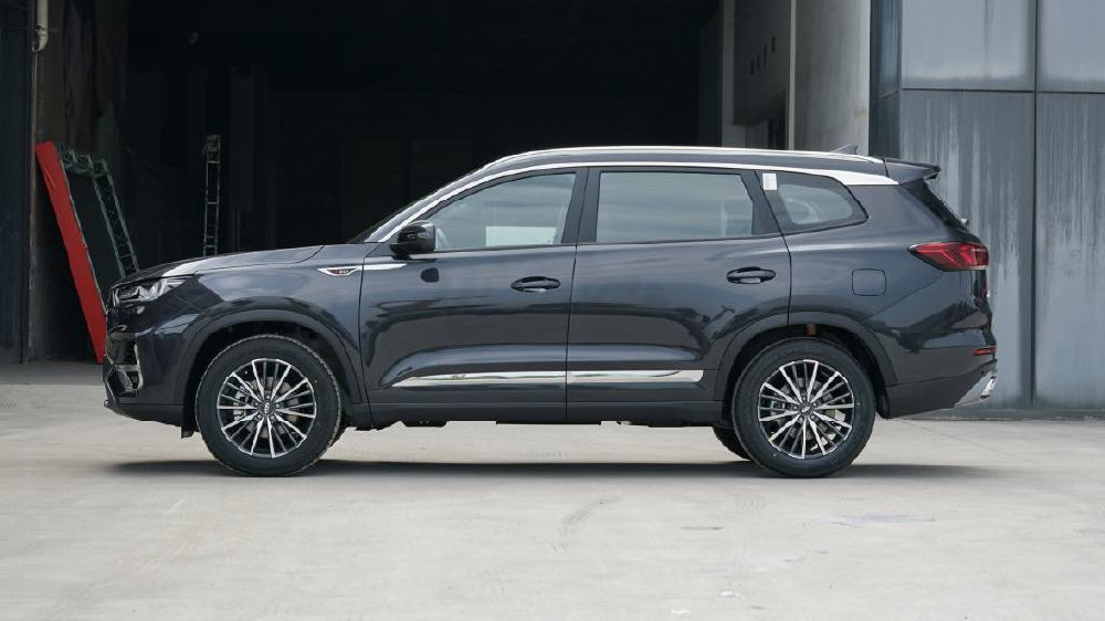 30万级家用SUV终极对决：谁更懂中国家庭的多重需求？