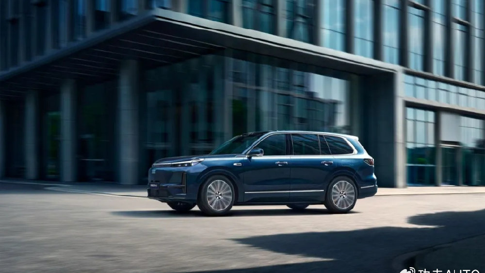 限时17.38万起的银河M9，打爆大六座“潜规则”？