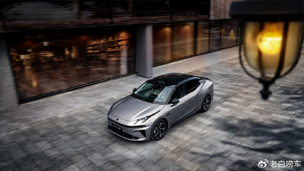 深蓝汽车X华为乾崑尊享试驾体验营乌鲁木齐站圆满落幕