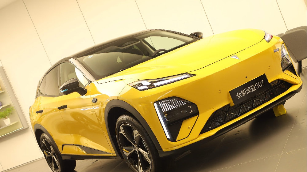 15万级华为乾崑中型SUV之争，全新深蓝S07和尚界H5谁更值得入手？