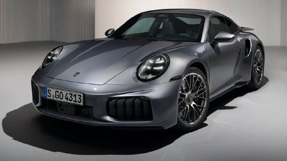 燃油豪车的绝地反击！三款燃油新车上市 有一款可选6缸发动机