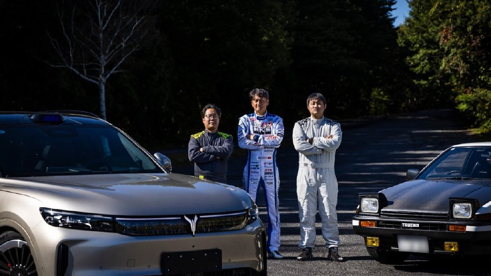 “秋名山排位赛”成绩更新，岚图FREE+携手谷口信辉创造最快量产SUV纪