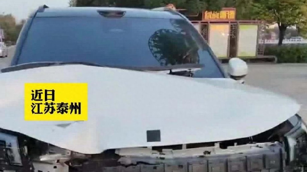 男子吐槽领克900事故导致母亲9级伤残，领克正式回应！