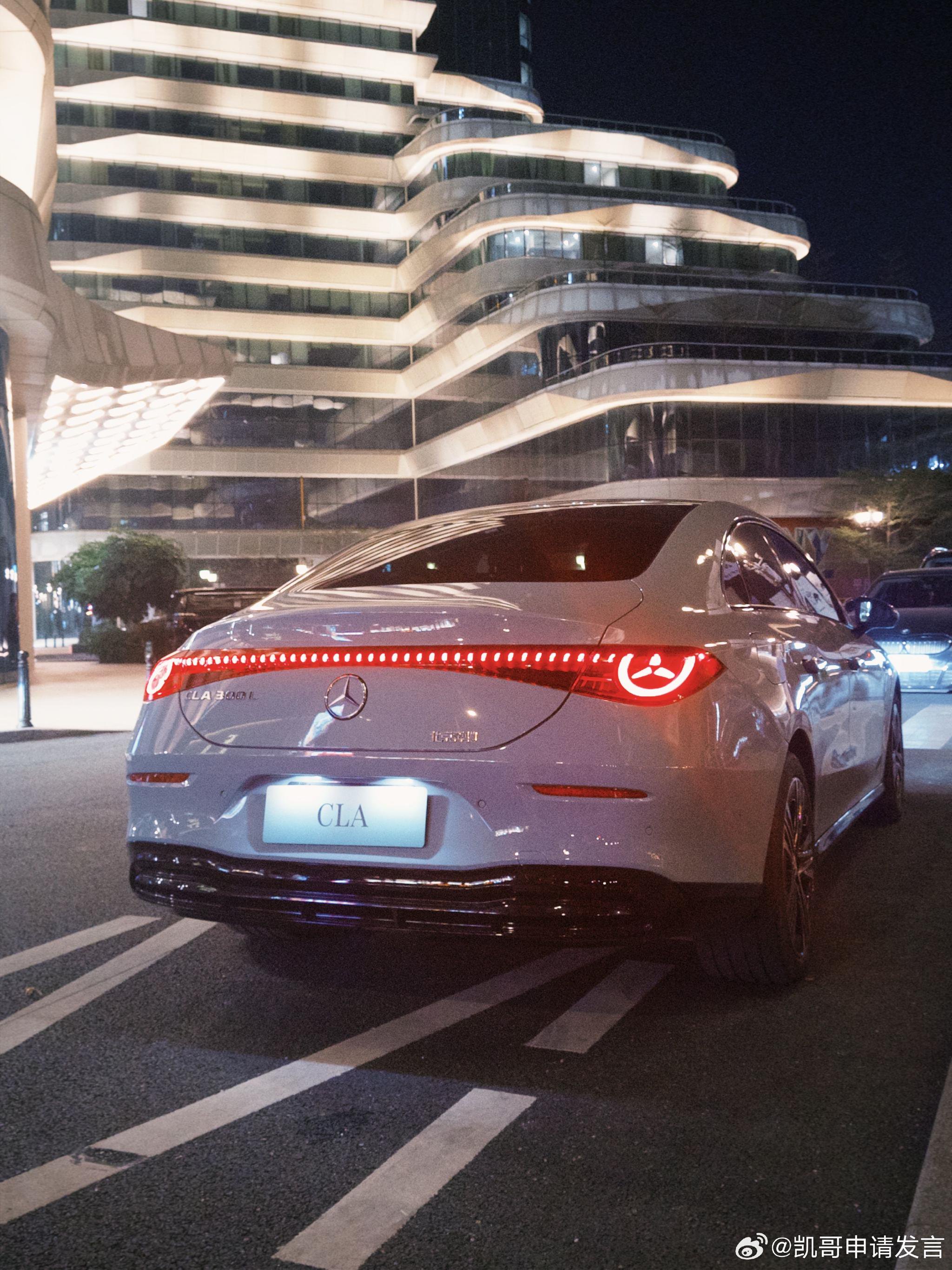 奔驰CLA成年轻人返乡首选座驾