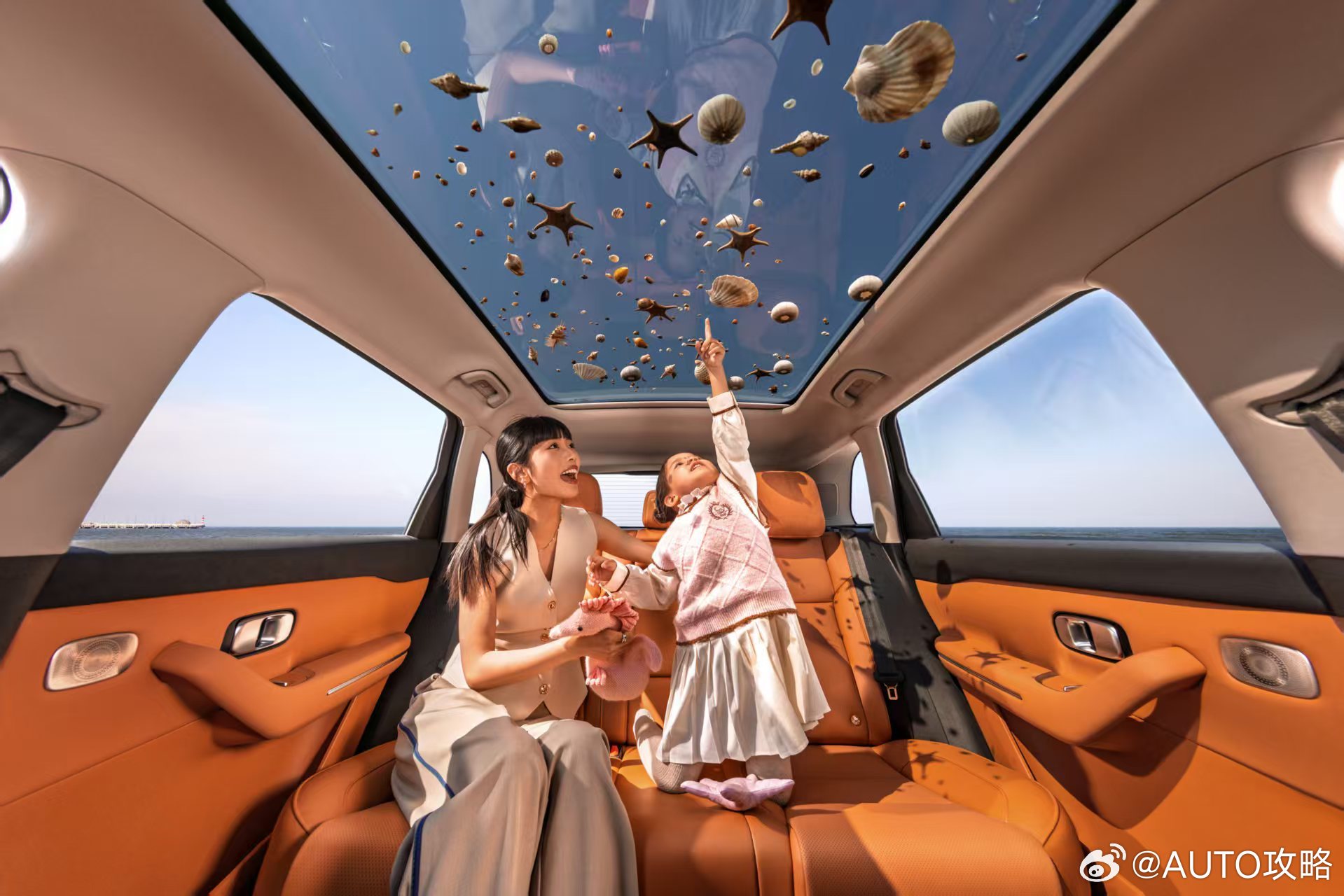 零跑C10家用车14万上市，2026款全球发布