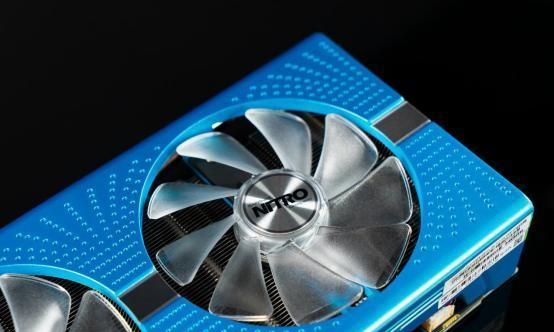 千元级新甜品 蓝宝石rx 590 gme 8g d5超白金极光特别