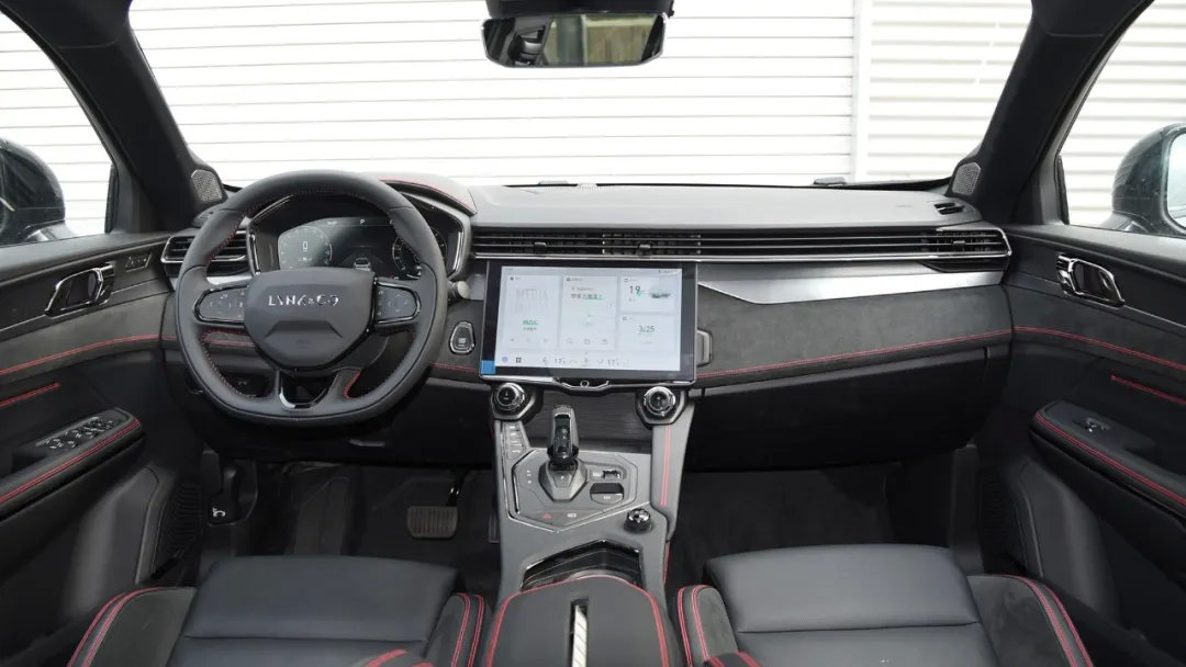 1.5T奔驰CLS来了!不到60万买轿跑!