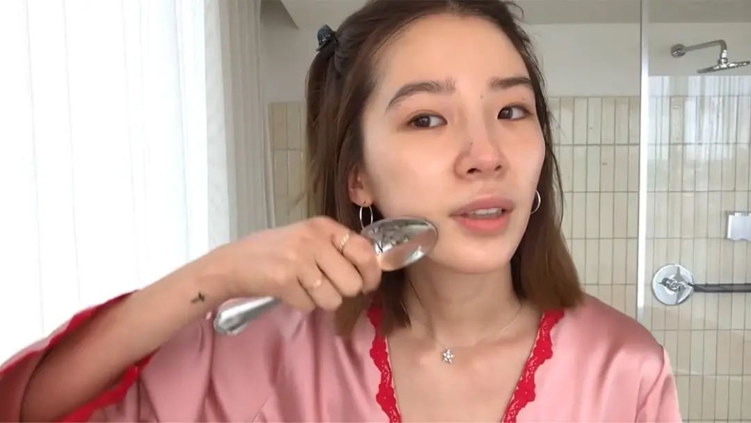 龚俊新剧《沉睡花园》里,乔欣的眼袋也太让人心疼了休闲区蓝鸢梦想 - Www.slyday.coM 龚俊新剧《沉睡花园》里,乔欣的眼袋也太让人心疼了休闲区蓝鸢梦想 - Www.slyday.coM