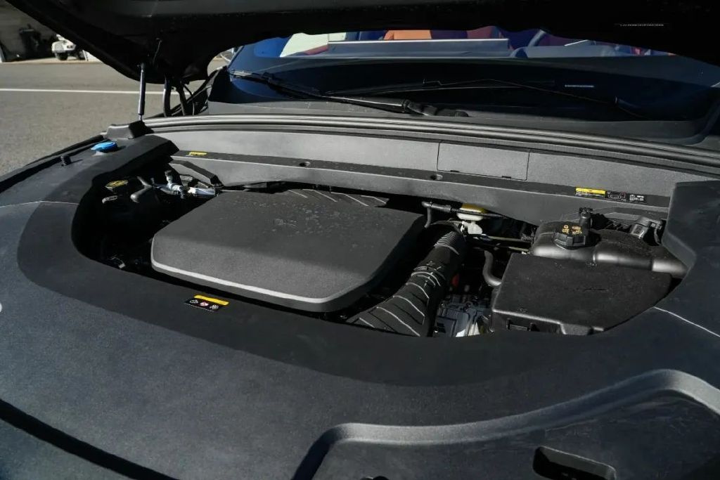 空间大、动力强还是增程SUV?理想/腾势/奔驰怎么选?