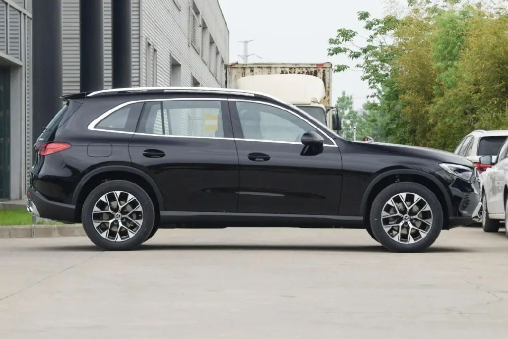 空间大、动力强还是增程SUV?理想/腾势/奔驰怎么选?