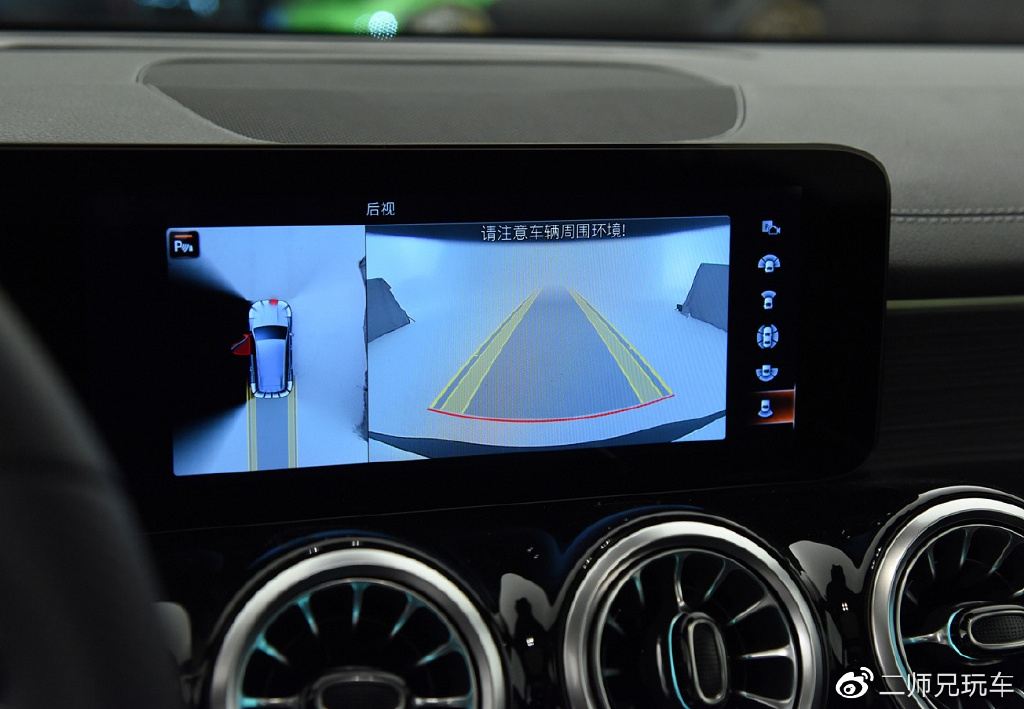 特斯拉Model Y领衔,38万级豪华纯电SUV海选,买BBA真不如买国产?