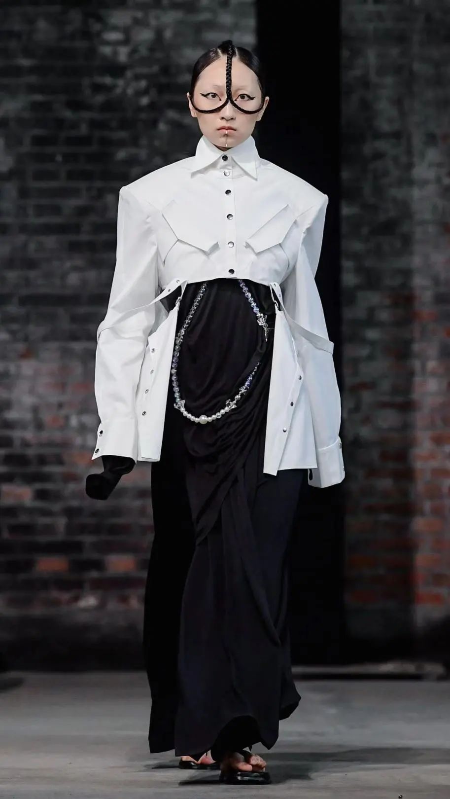 设计灵感|解构主义,叛逆的时装艺术35 设计灵感|解构主义,叛逆的时装艺术