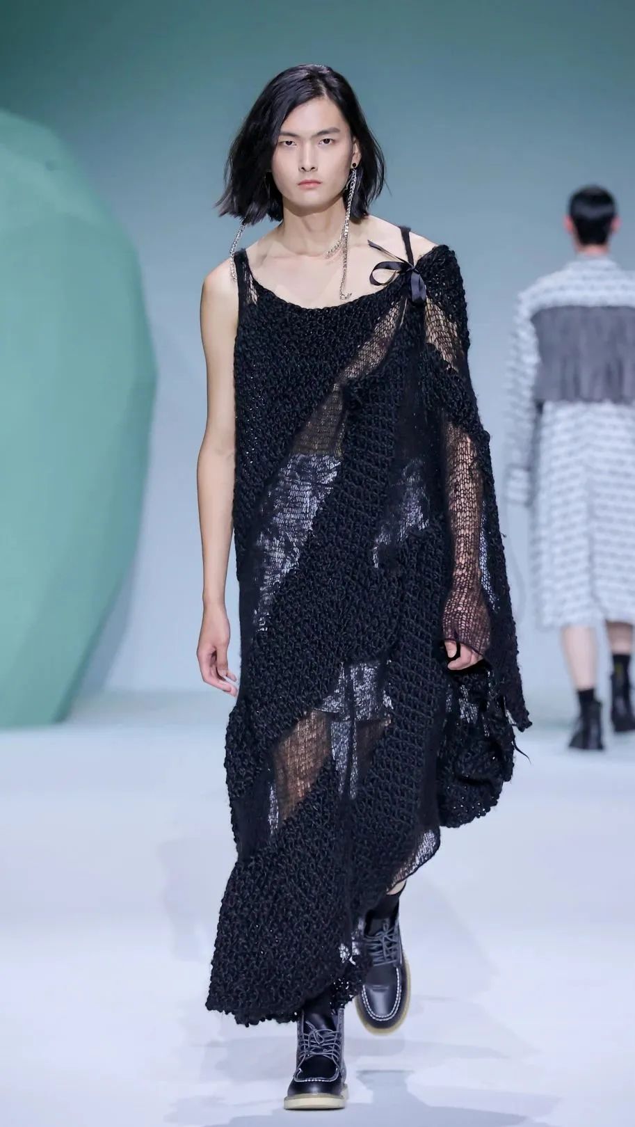 设计灵感|解构主义,叛逆的时装艺术22 设计灵感|解构主义,叛逆的时装艺术