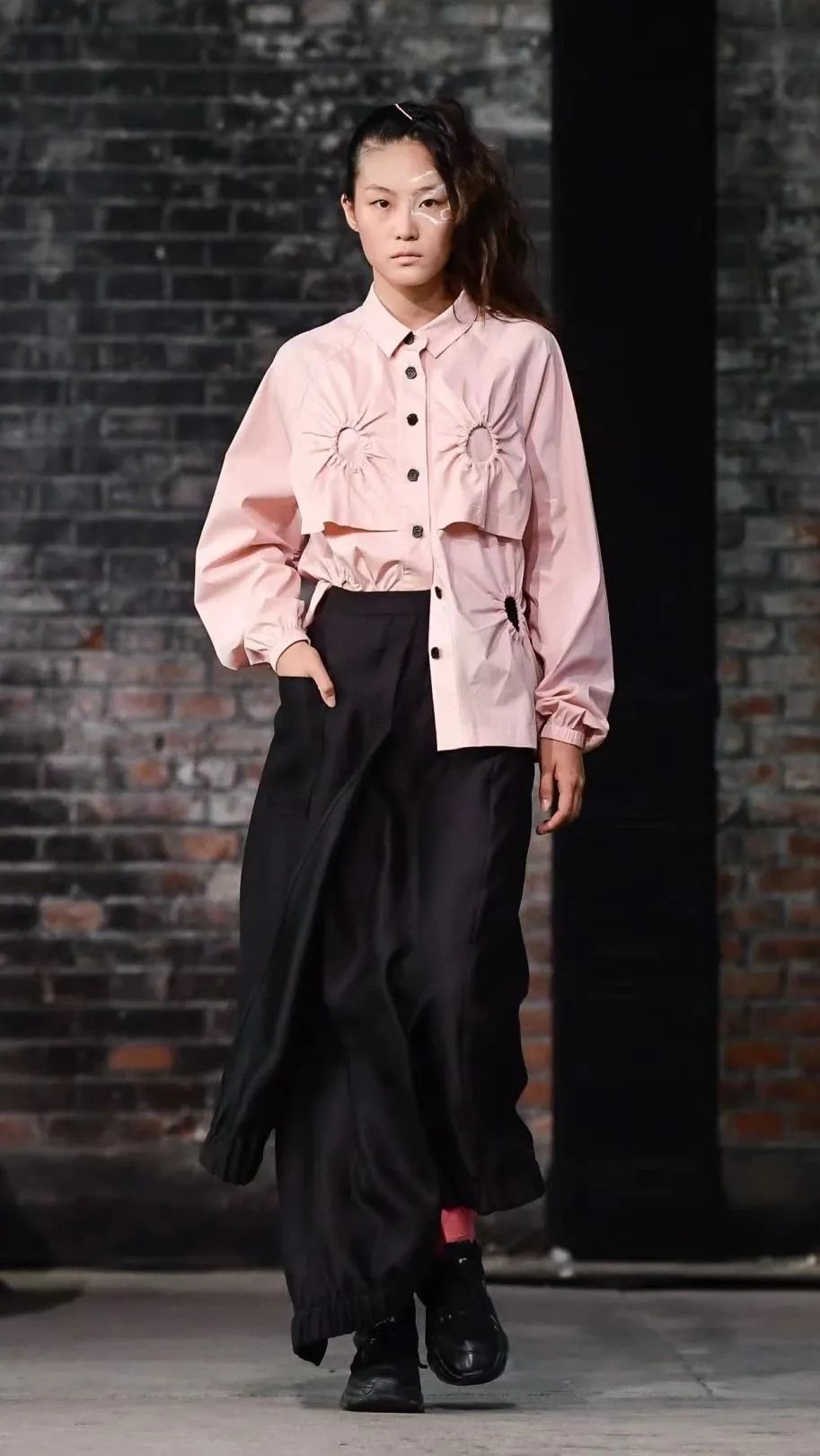 设计灵感|解构主义,叛逆的时装艺术10 设计灵感|解构主义,叛逆的时装艺术