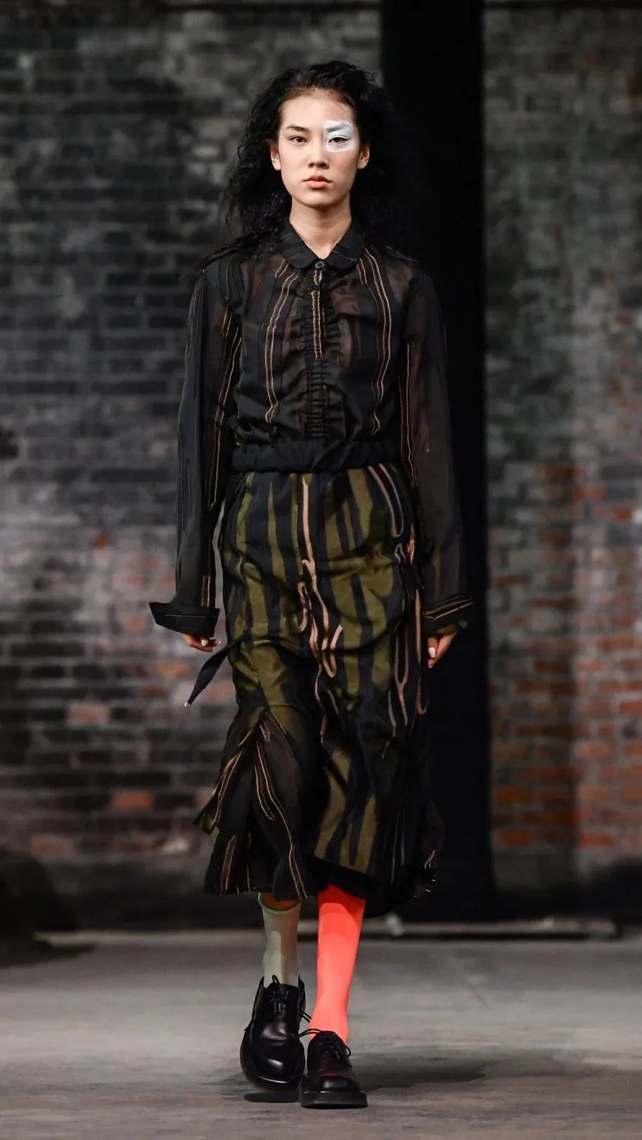 设计灵感|解构主义,叛逆的时装艺术11 设计灵感|解构主义,叛逆的时装艺术