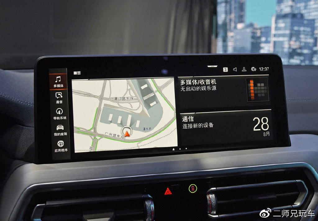 特斯拉Model Y领衔,38万级豪华纯电SUV海选,买BBA真不如买国产?