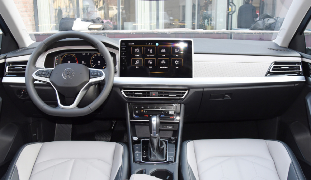 美日德同级比拼,这三辆哪个才是你的归属?