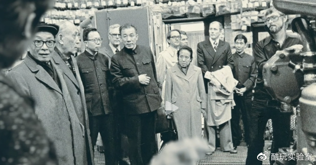 中国制造横扫全球的秘密,就在这个箱子里休闲区蓝鸢梦想 - Www.slyday.coM 中国制造横扫全球的秘密,就在这个箱子里休闲区蓝鸢梦想 - Www.slyday.coM