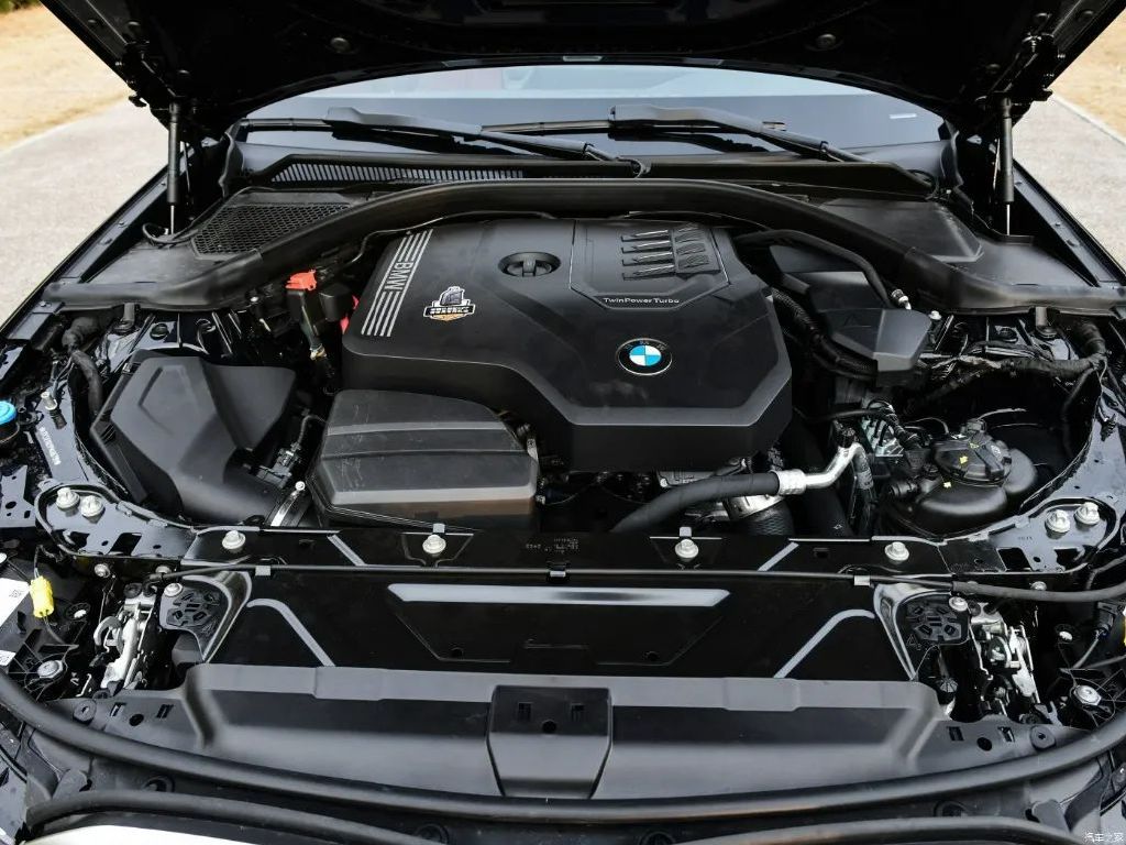 宝马奔驰多款车型降价超10万元!最低21.81万可入手