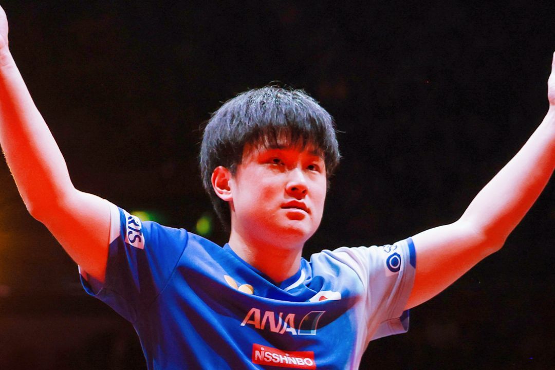 世界乒联盘点中国香港总决赛，五场逆转引人注目