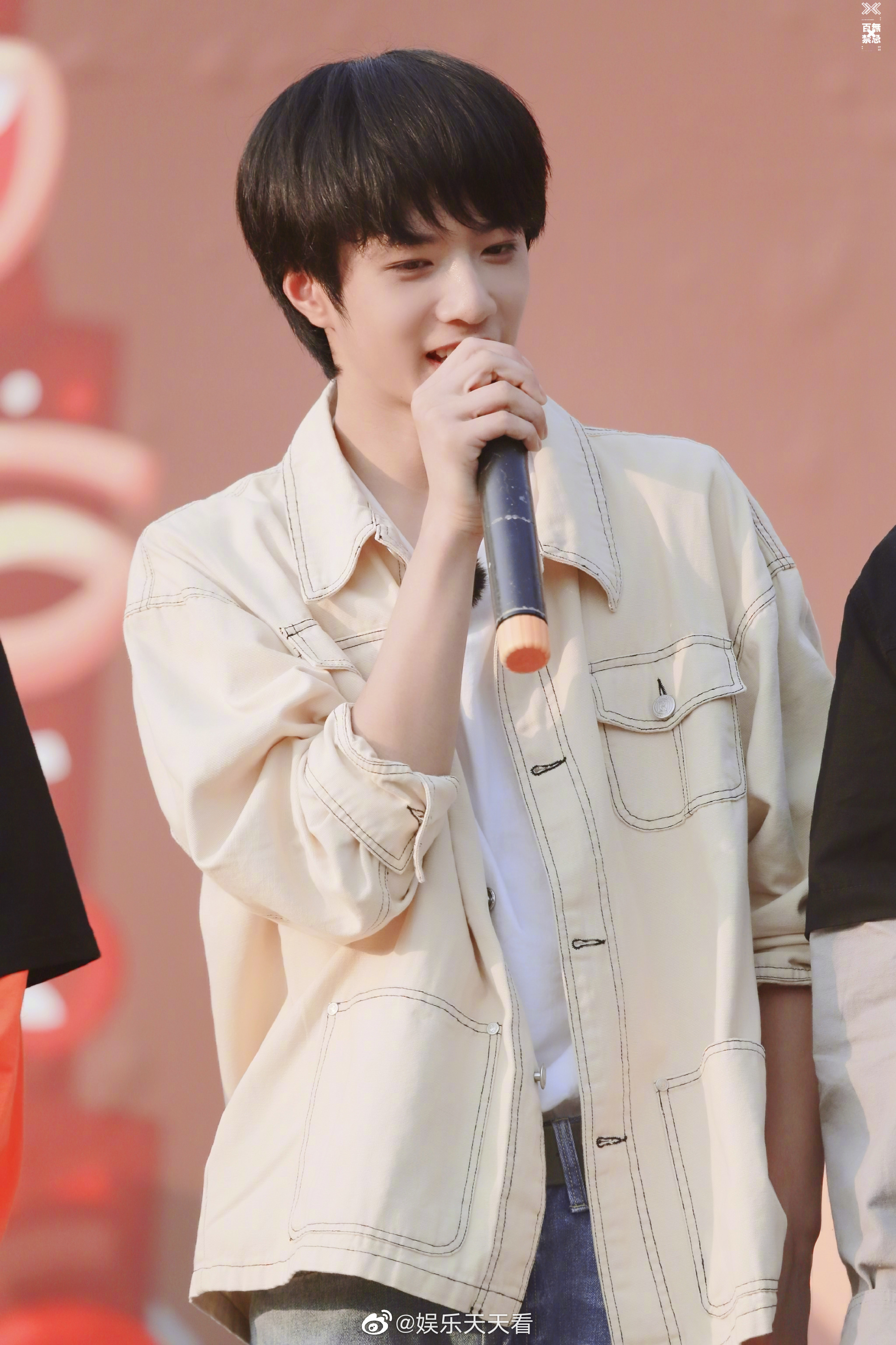 时代少年团14岁身高183腿长107的全能忙内@时代少年团-刘耀文 弟弟舞