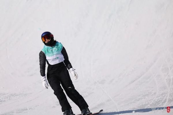 祝贺!中国选手谷爱凌夺冠,创造历史!安慰失落的银牌选手才去胜利欢呼,真治愈!休闲区蓝鸢梦想 - Www.slyday.coM 祝贺!中国选手谷爱凌夺冠,创造历史!安慰失落的银牌选手才去胜利欢呼,真治愈!休闲区蓝鸢梦想 - Www.slyday.coM