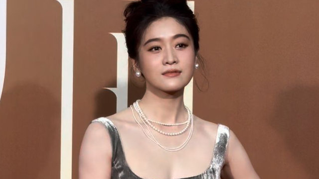 张雪迎要翻身了？因“胡辣汤”被耽误多年，网友：千万别合作李现