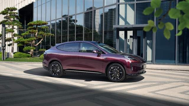 20万级纯电SUV怎么选？资深车主劝你：看重家庭，抄这份作业就对了！