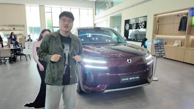 等等党赢麻了！2026款腾势N9上市，3.9秒破局混动豪华