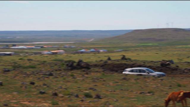 CS75、逸动、CS55撑起291万辆，长安汽车的爆款逻辑