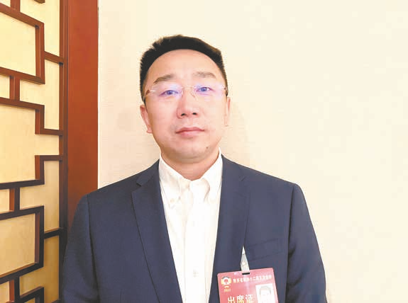刘振宇委员大数据产业既要推更要会用
