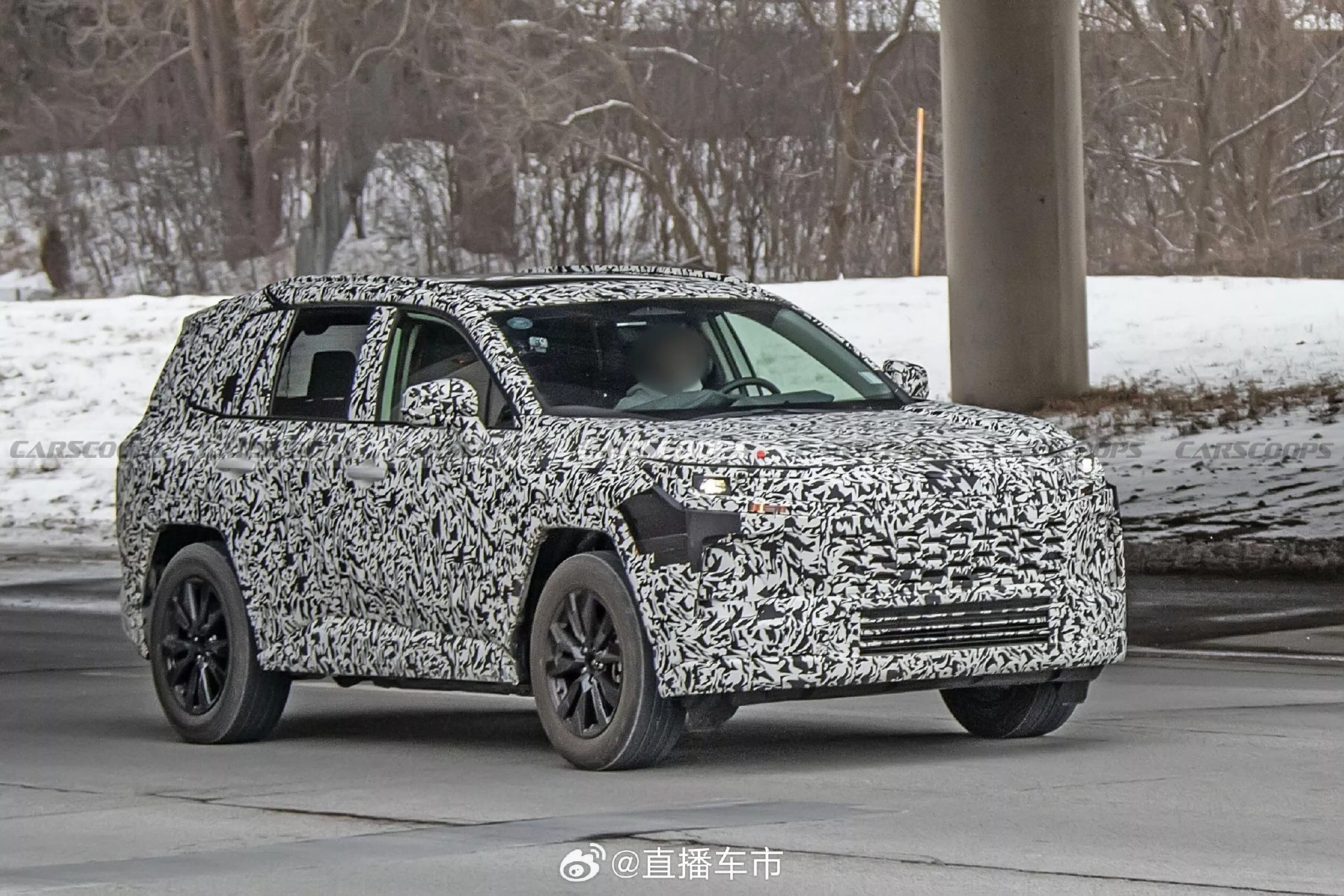 凯美瑞同款前脸！全新丰田RAV4测试车曝光，预计2025年上市