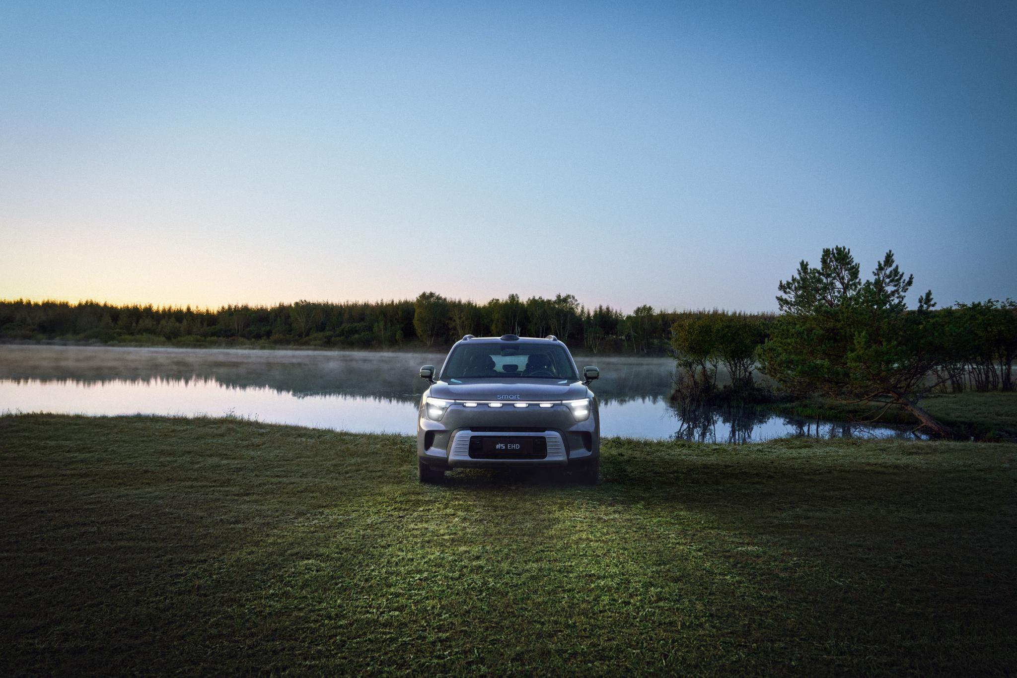 16.99万起奔驰混动SUV smart 5号EHD启动交付