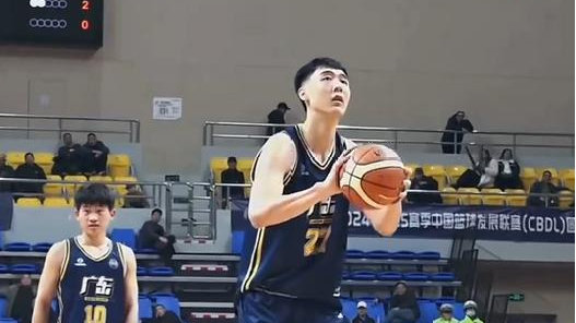 福建相中广东2米13中锋，北控核心复出！山西外援离队，首钢申诉