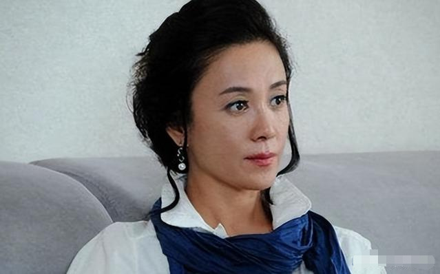 傅艺伟演艺经历回顾