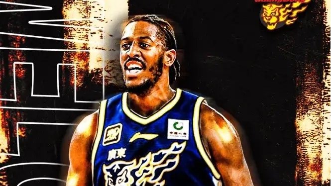 广东官宣第5外援，李春江遭冷遇！黄荣奇怒斥球迷，浙江新援抵达