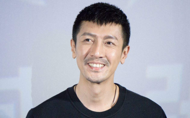 盘点不到30岁就显老的八大明星，看看都有谁？