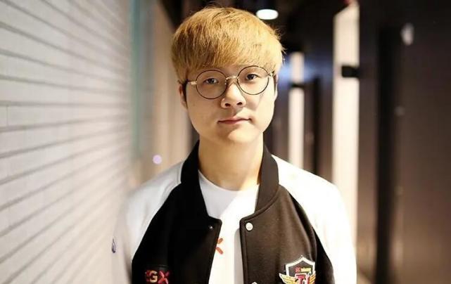 尺帝签约JDG后,又有两位韩援加入LPL,被喷刚夺冠就来捞金休闲区蓝鸢梦想 - Www.slyday.coM 尺帝签约JDG后,又有两位韩援加入LPL,被喷刚夺冠就来捞金休闲区蓝鸢梦想 - Www.slyday.coM