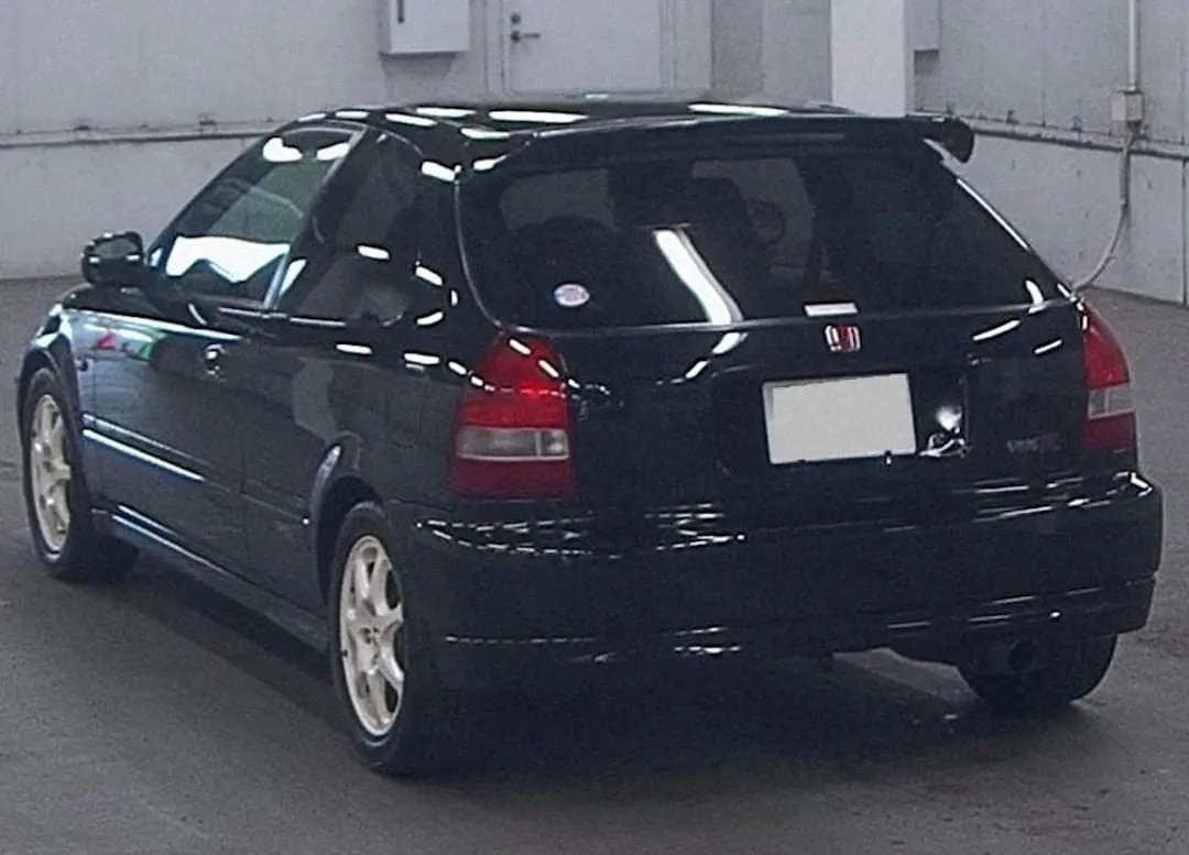 年轻人的第一台AMG!只需不到4000块!