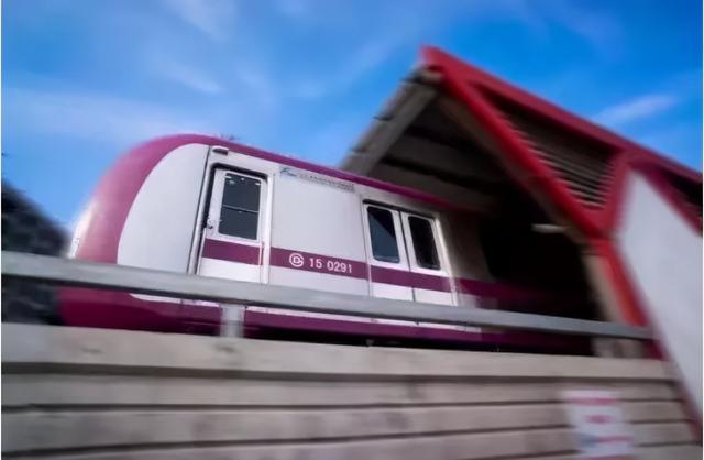 注意!以后坐北京地铁,这类物品或将禁止携带了休闲区蓝鸢梦想 - Www.slyday.coM 注意!以后坐北京地铁,这类物品或将禁止携带了休闲区蓝鸢梦想 - Www.slyday.coM