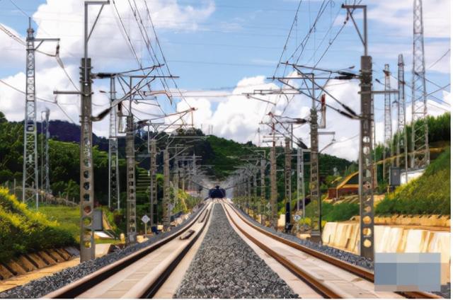 从昆明至景洪仅需3个多小时!中老铁路全线铺轨完成,年底开通休闲区蓝鸢梦想 - Www.slyday.coM 从昆明至景洪仅需3个多小时!中老铁路全线铺轨完成,年底开通休闲区蓝鸢梦想 - Www.slyday.coM