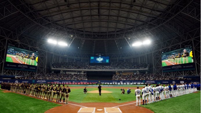 超3万人现场观赛，MLB首尔系列赛燃动全城