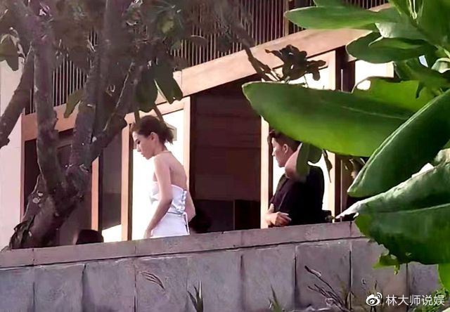 何超莲窦骁婚礼场地曝光:屹立悬崖边占地3600平,120名保镖护航休闲区蓝鸢梦想 - Www.slyday.coM 何超莲窦骁婚礼场地曝光:屹立悬崖边占地3600平,120名保镖护航休闲区蓝鸢梦想 - Www.slyday.coM