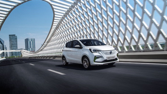 新E代超值电动车奔奔E-Star诚意上市 售价6.98万-7.48万